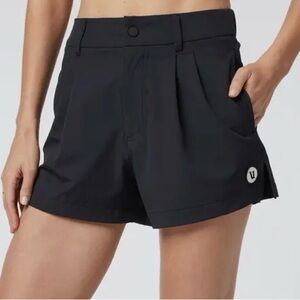 Vuori Women’s Black Solar Shorts Size Medium